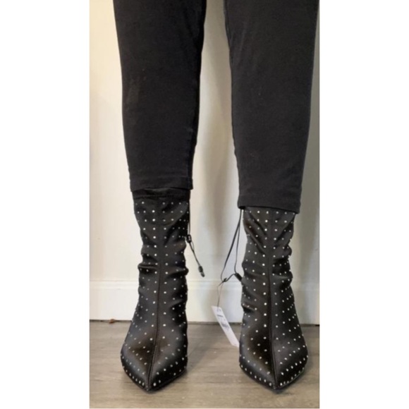 EXPRESS ~Rhinestone Pointed Heel Booties (NWT) - Picture 5 of 12